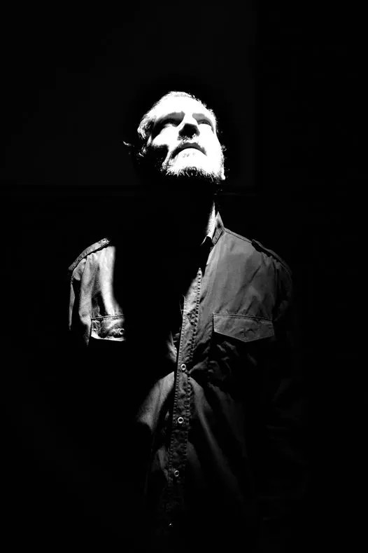 6 El hombre iluminado